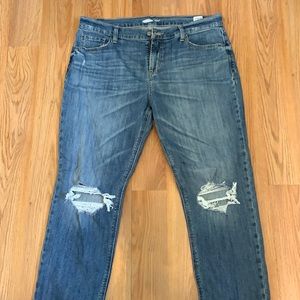 Old Navy size 12 mid-rise Boyfriend Jean
